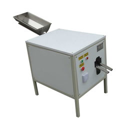 半自動(dòng)pet瓶胚剪圖片